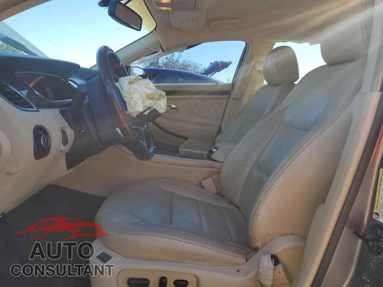 FORD TAURUS 2013 - 1FAHP2F82DG209993