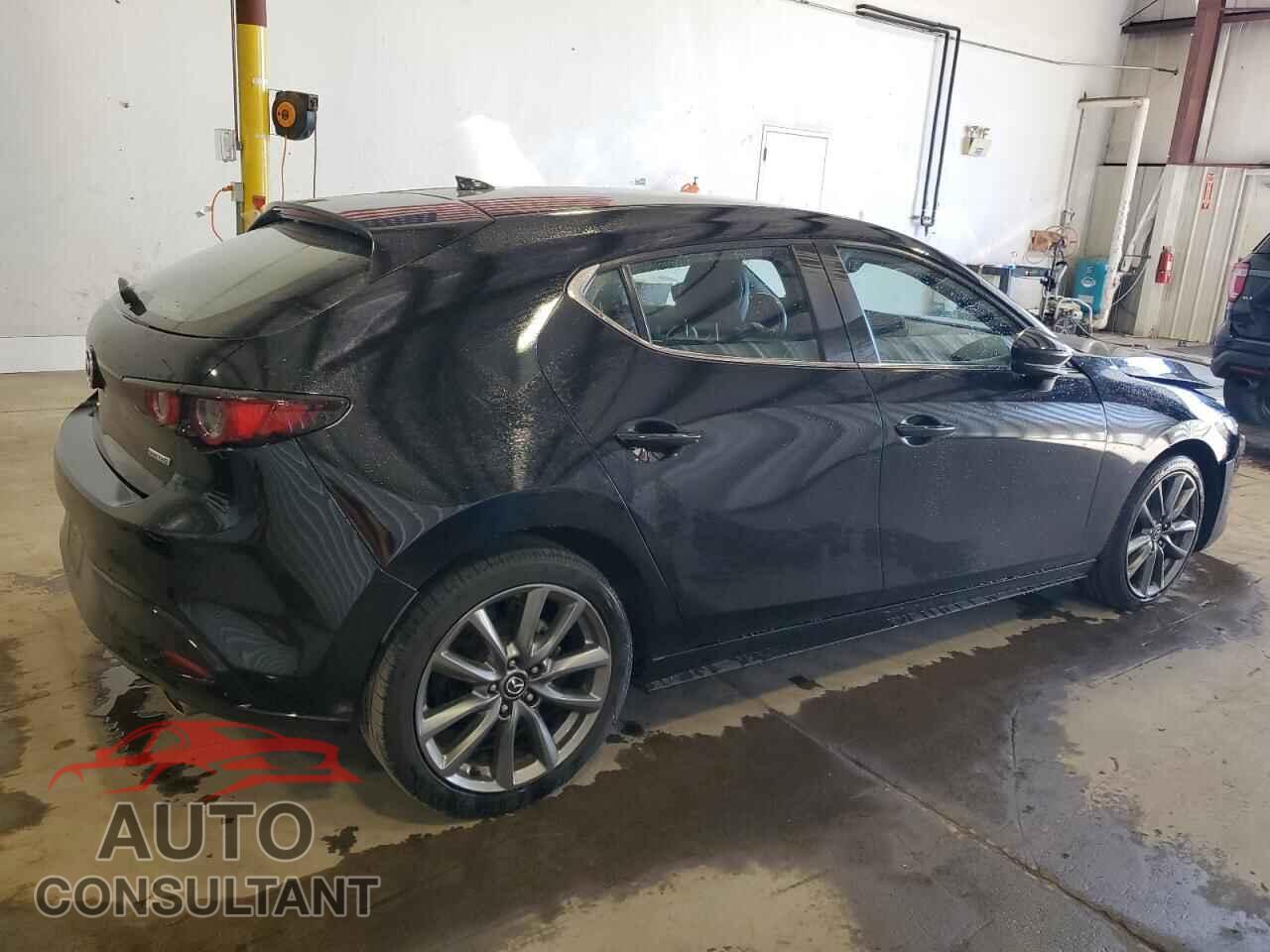 MAZDA 3 2019 - JM1BPBMM2K1123289