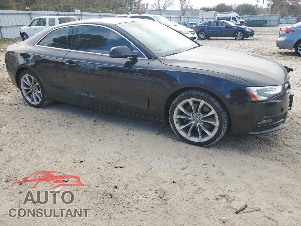 AUDI A5 2013 - WAULFAFRXDA068472