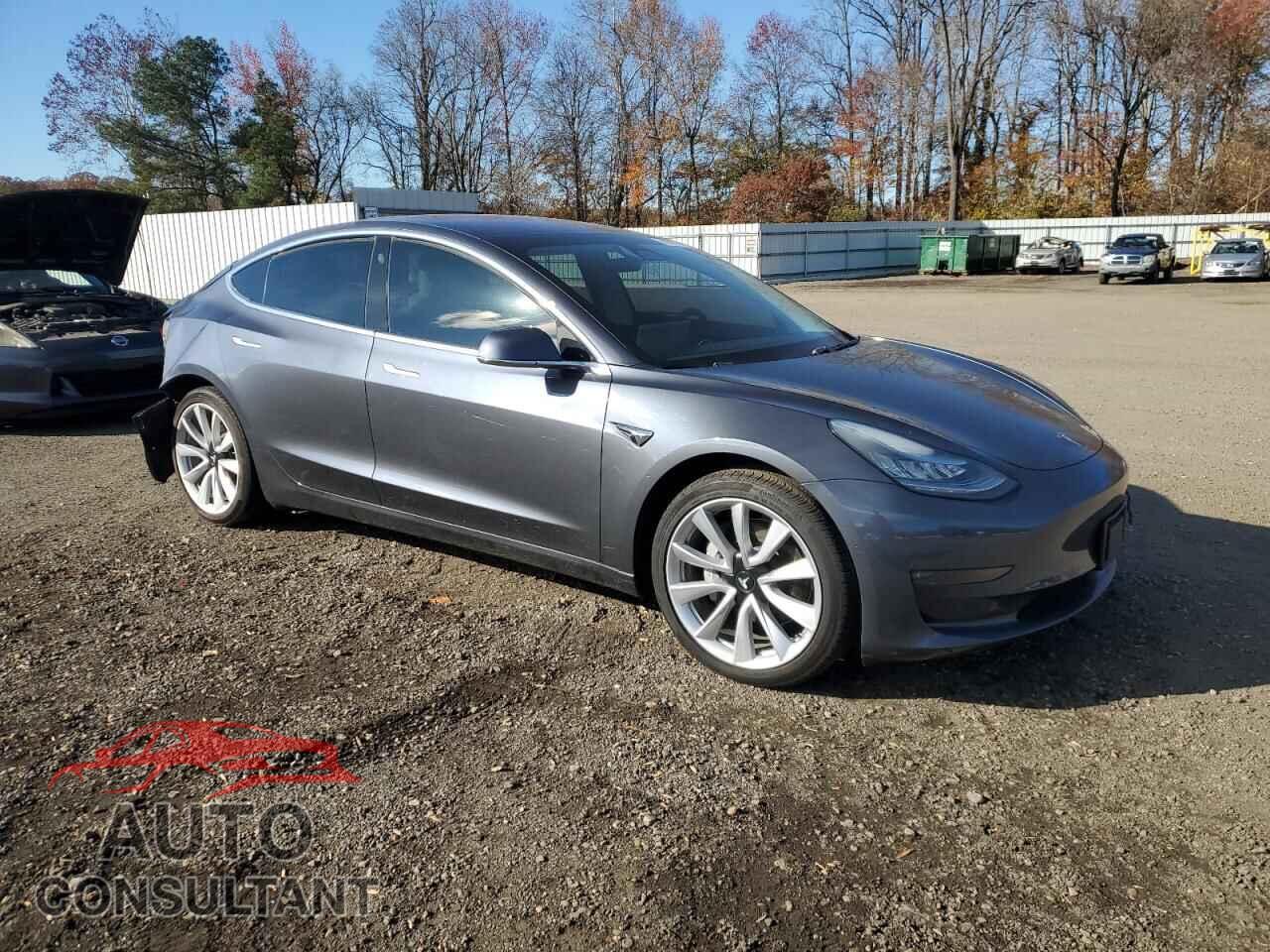 TESLA MODEL 3 2019 - 5YJ3E1EB2KF192685