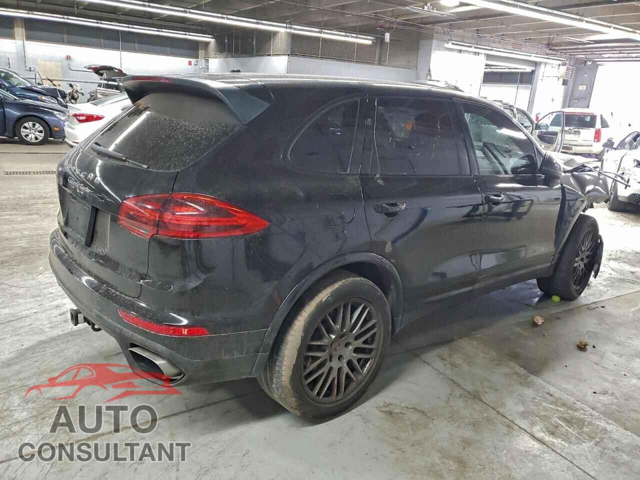 PORSCHE CAYENNE 2017 - WP1AA2A2XHKA80726