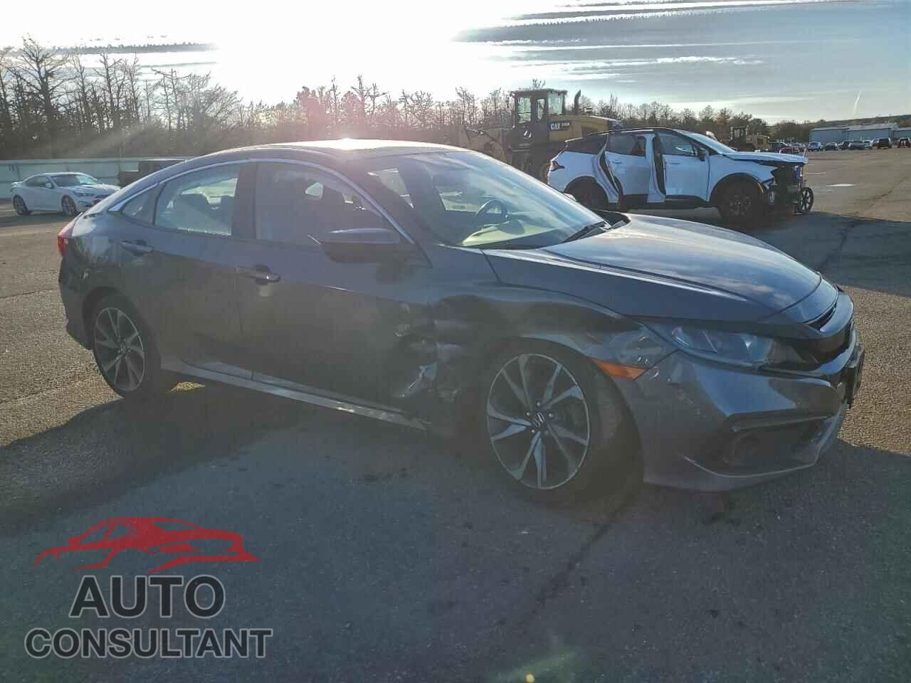 HONDA CIVIC 2019 - 2HGFC2F82KH570852