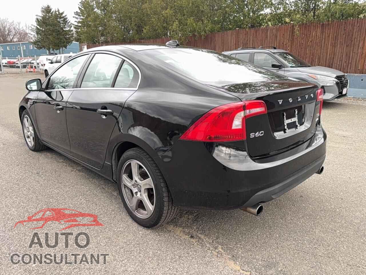 VOLVO S60 2013 - YV1612FH0D2188121