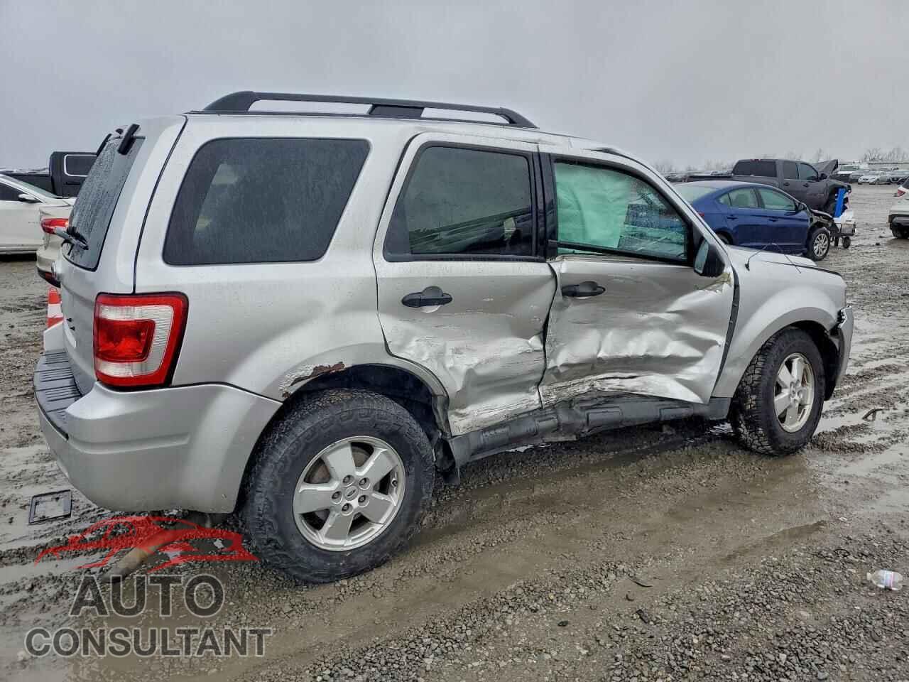 FORD ESCAPE 2011 - 1FMCU9D74BKA05007