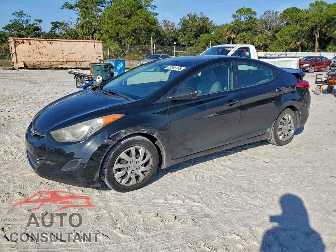 HYUNDAI ELANTRA 2012 - 5NPDH4AE0CH077518