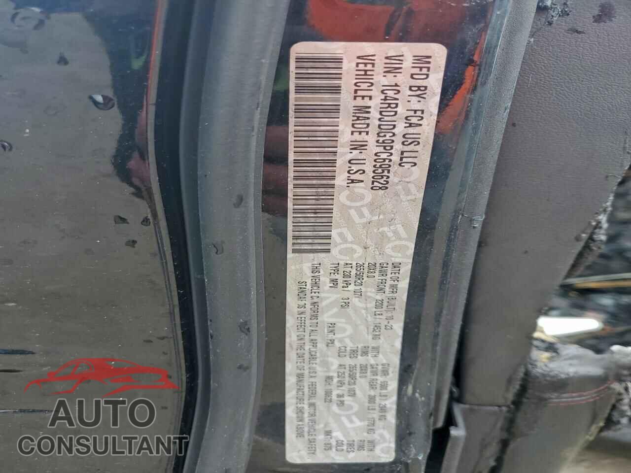 DODGE DURANGO 2023 - 1C4RDJDG9PC695628
