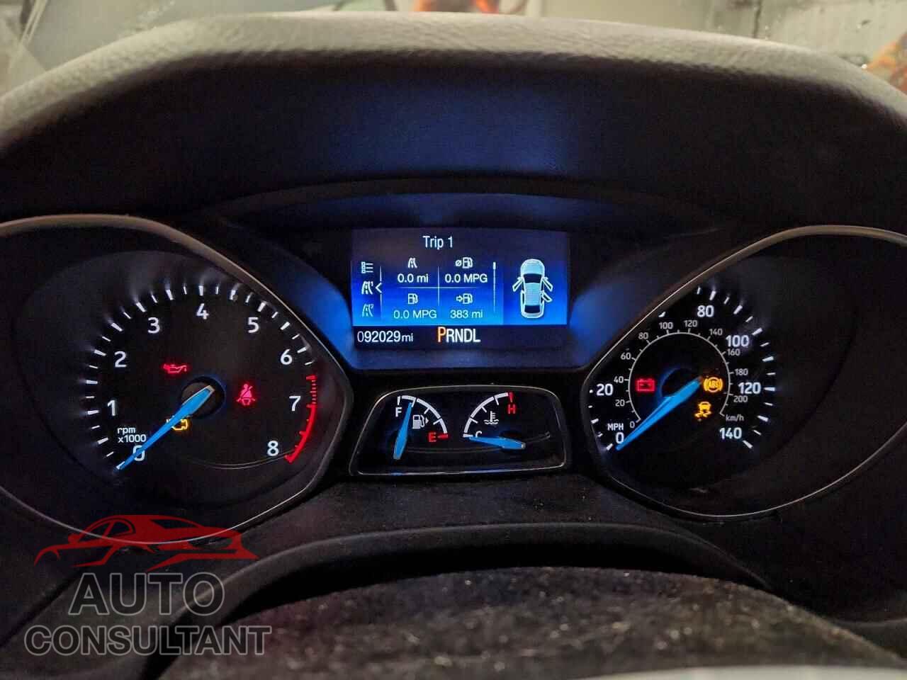 FORD FOCUS 2018 - 1FADP3E2XJL243460