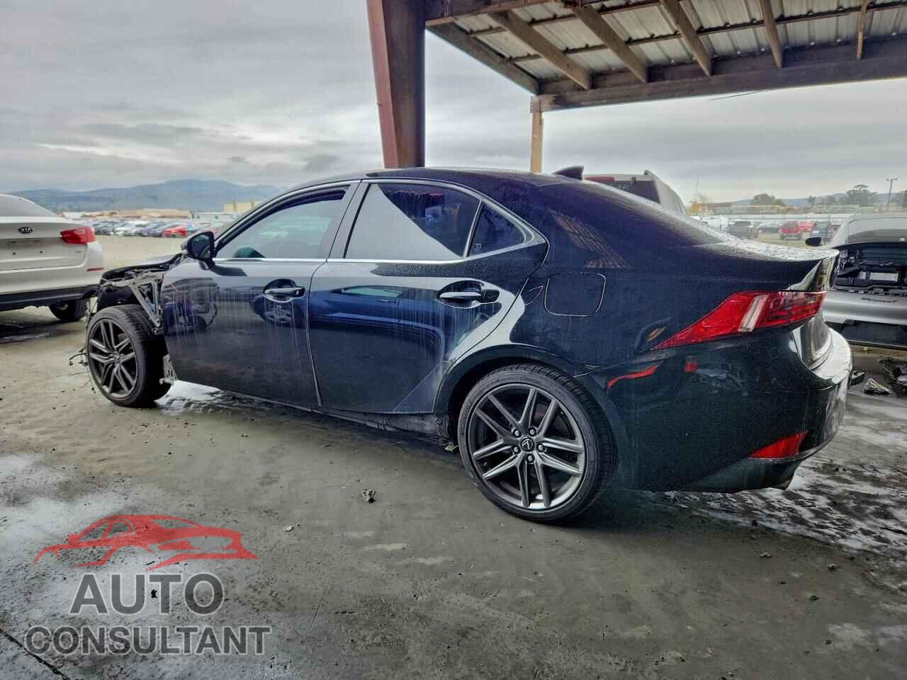 LEXUS IS 2014 - JTHBF1D25E5030211