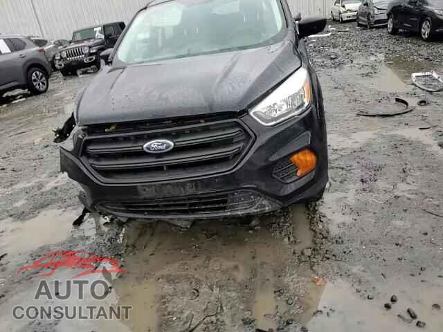 FORD ESCAPE 2017 - 1FMCU0F72HUD71487