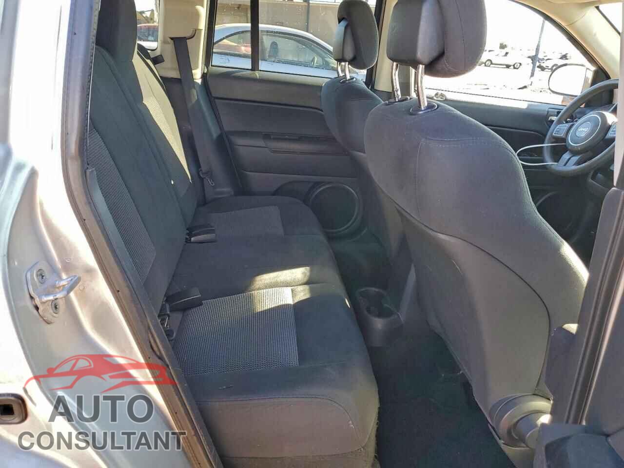 JEEP COMPASS 2011 - 1J4NT1FB3BD228124