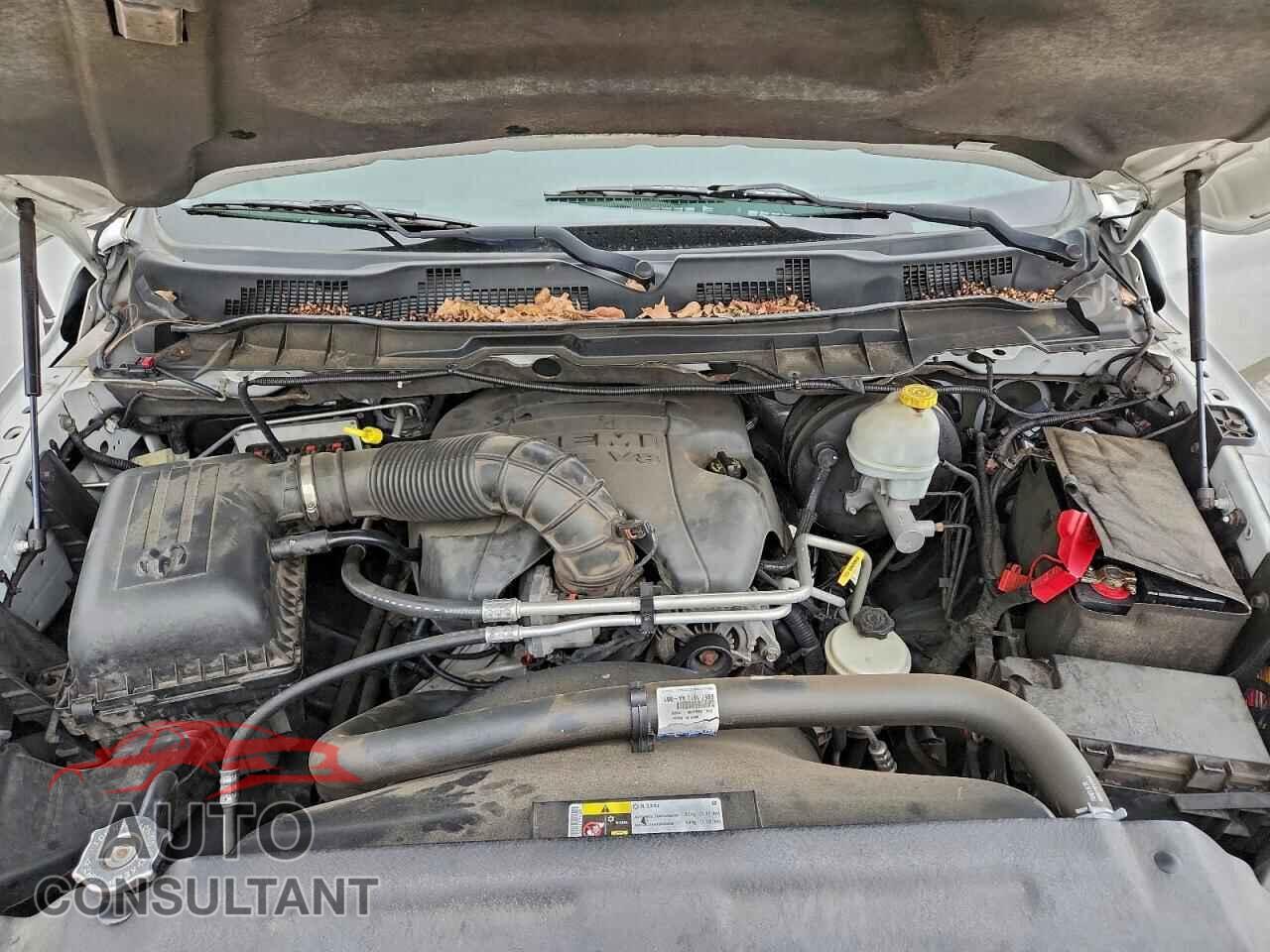 DODGE RAM 1500 2012 - 1C6RD7PT1CS280144