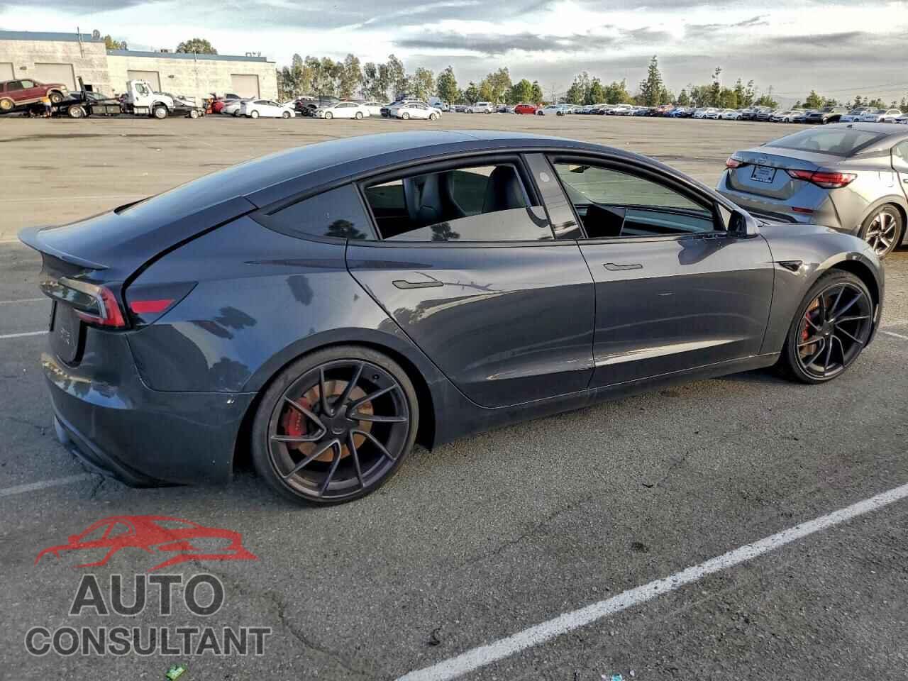 TESLA MODEL 3 2024 - 5YJ3E1ET9RF808143