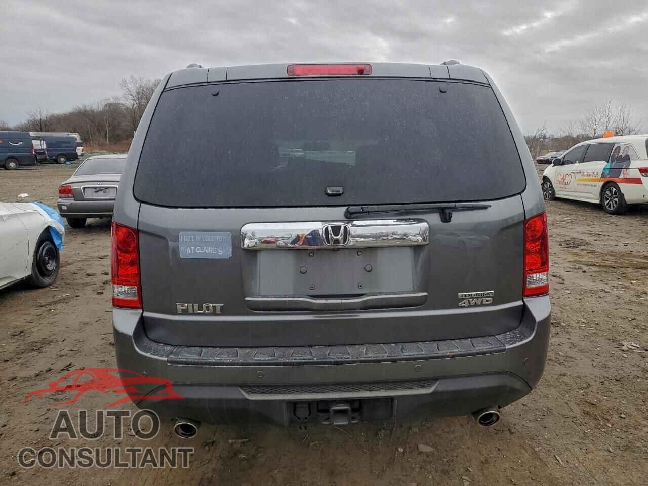 HONDA PILOT 2013 - 5FNYF4H93DB071065