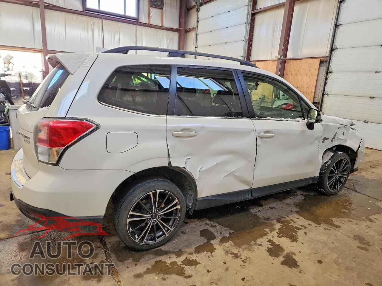 SUBARU FORESTER 2017 - JF2SJESC8HH451203