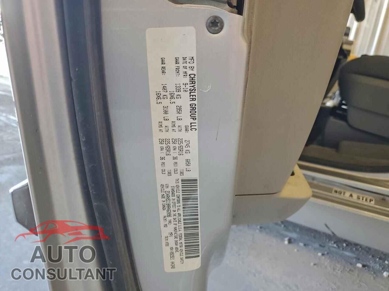 DODGE CARAVAN 2010 - 2D4RN5D18AR462096