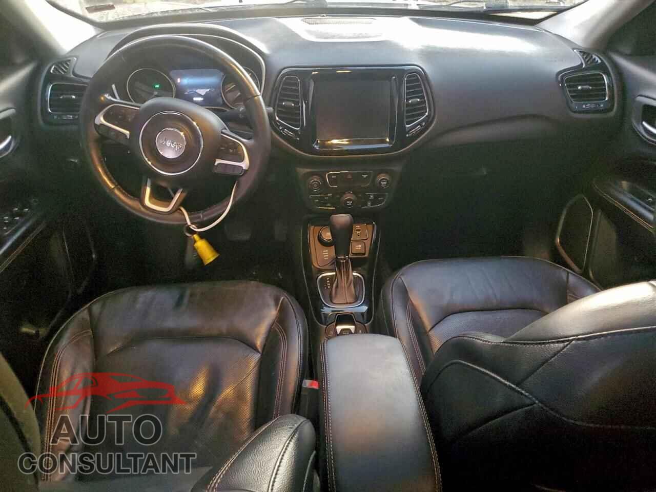 JEEP COMPASS 2017 - 3C4NJDCB5HT665613