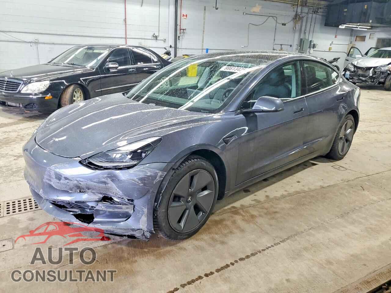 TESLA MODEL 3 2021 - 5YJ3E1EB6MF902495