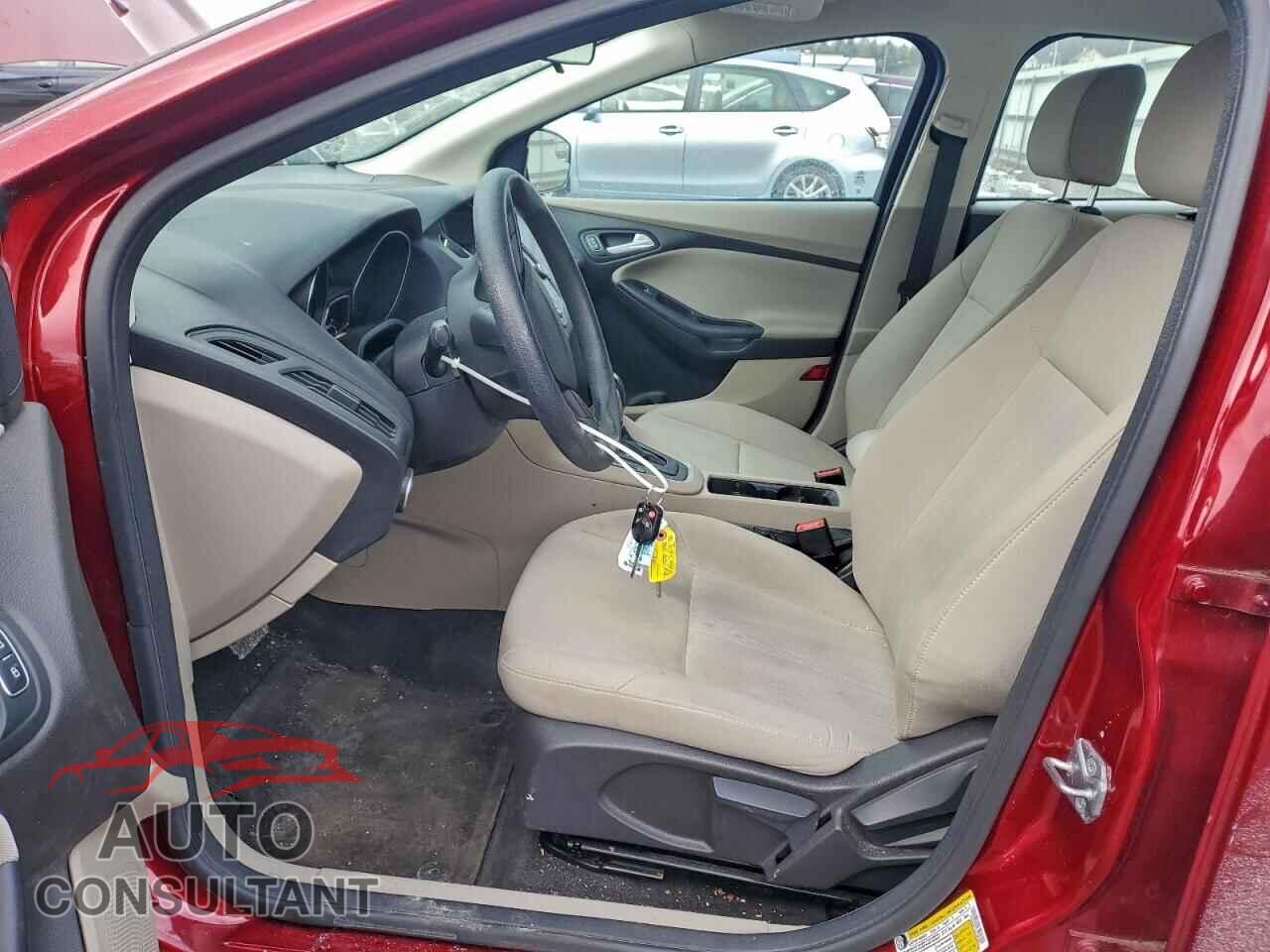 FORD FOCUS 2016 - 1FADP3F21GL389267