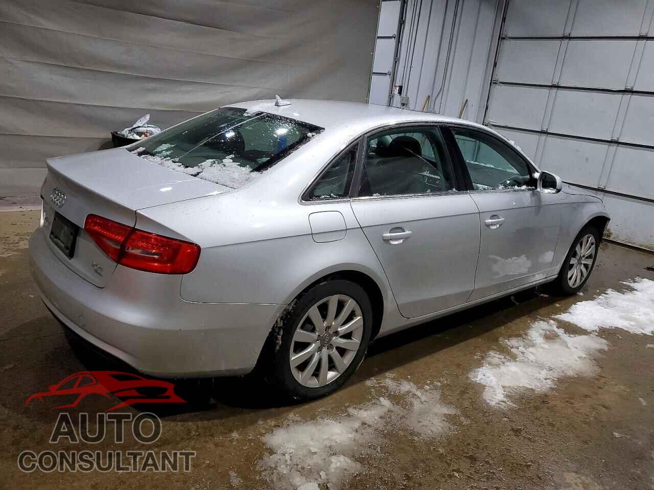 AUDI A4 2013 - WAUBFAFL8DN043442