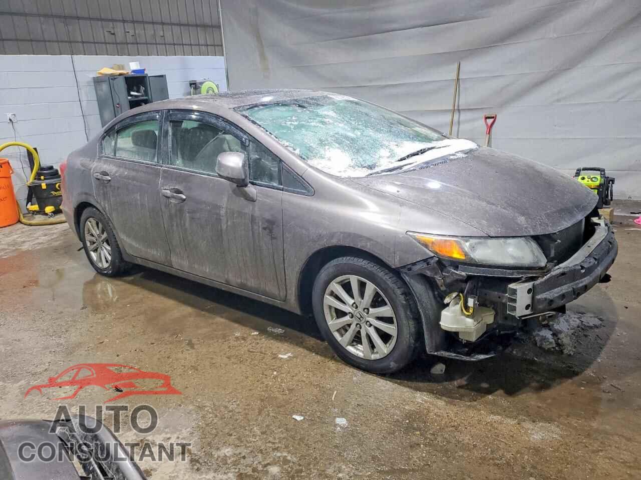 HONDA CIVIC 2012 - 2HGFB2F81CH528855