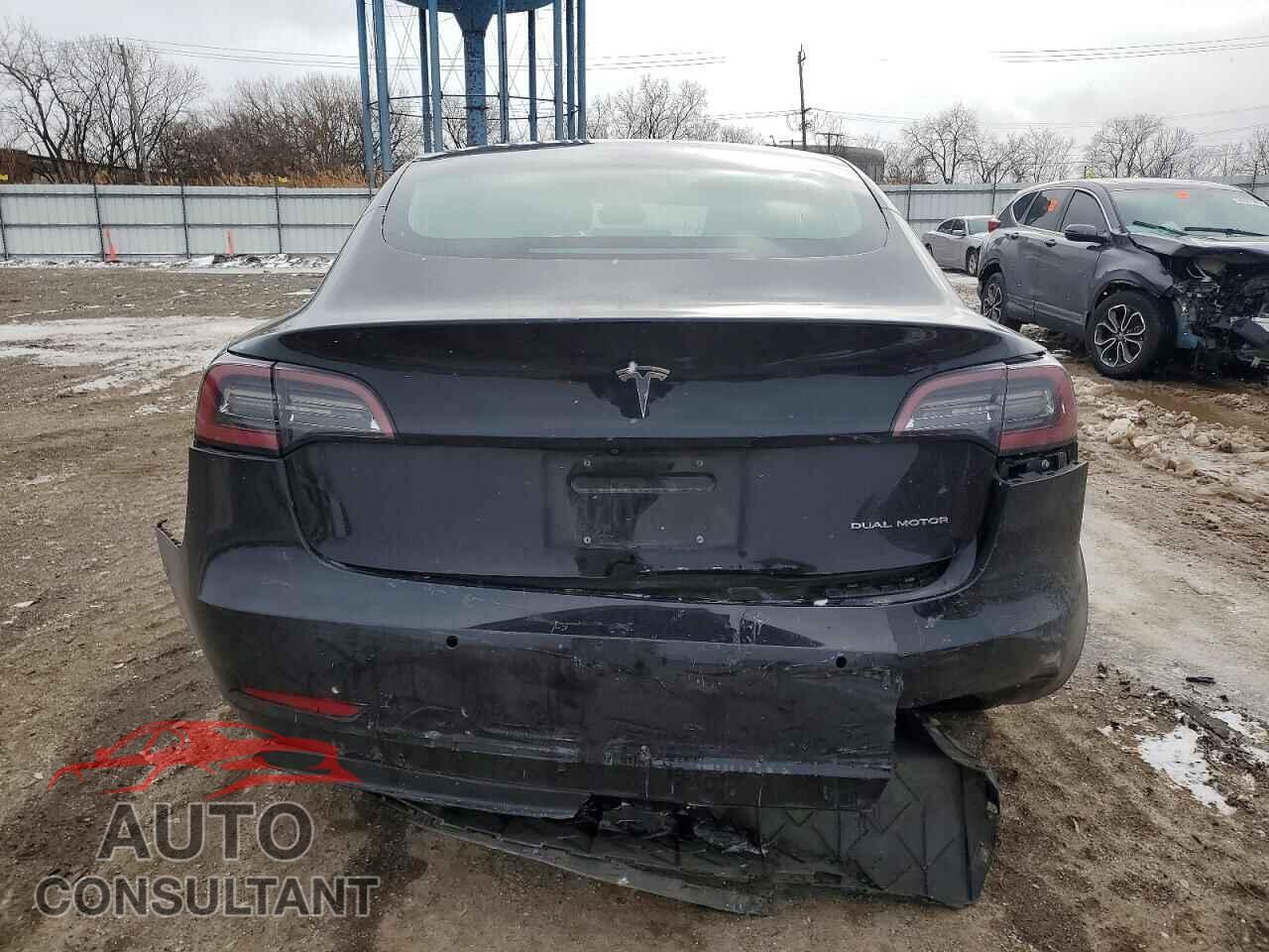 TESLA MODEL 3 2018 - 5YJ3E1EB1JF127521