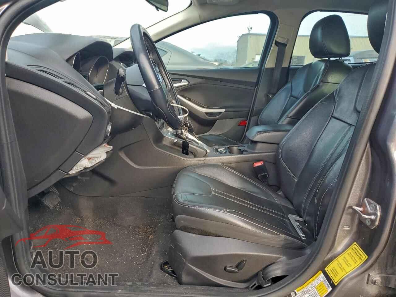 FORD FOCUS 2014 - 1FADP3K29EL422390