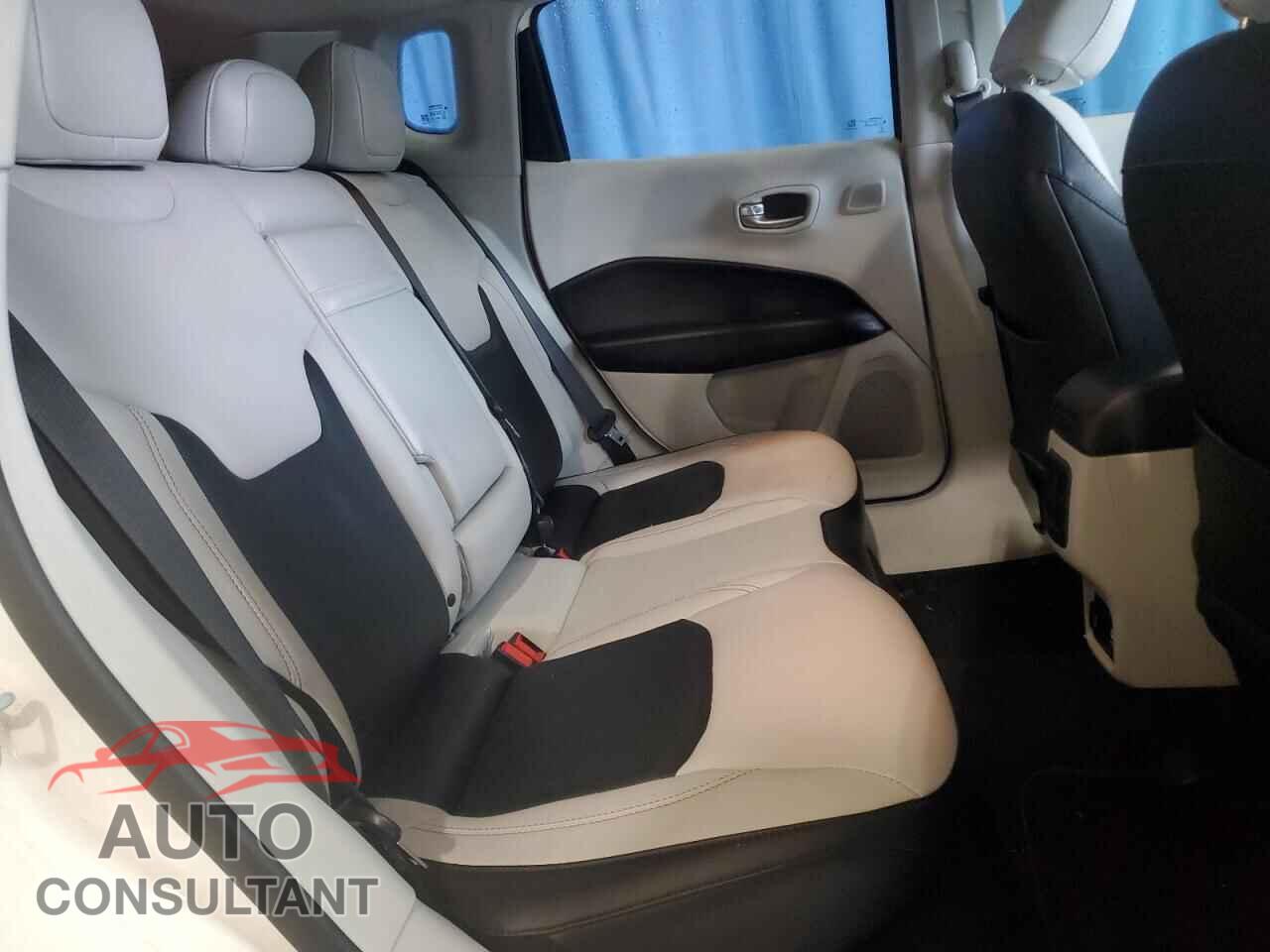 JEEP COMPASS 2018 - 3C4NJDCB9JT222192
