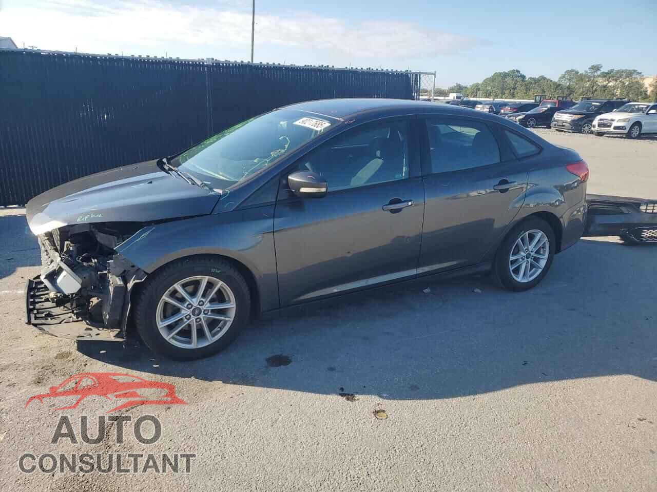 FORD FOCUS 2017 - 1FADP3F26HL280367