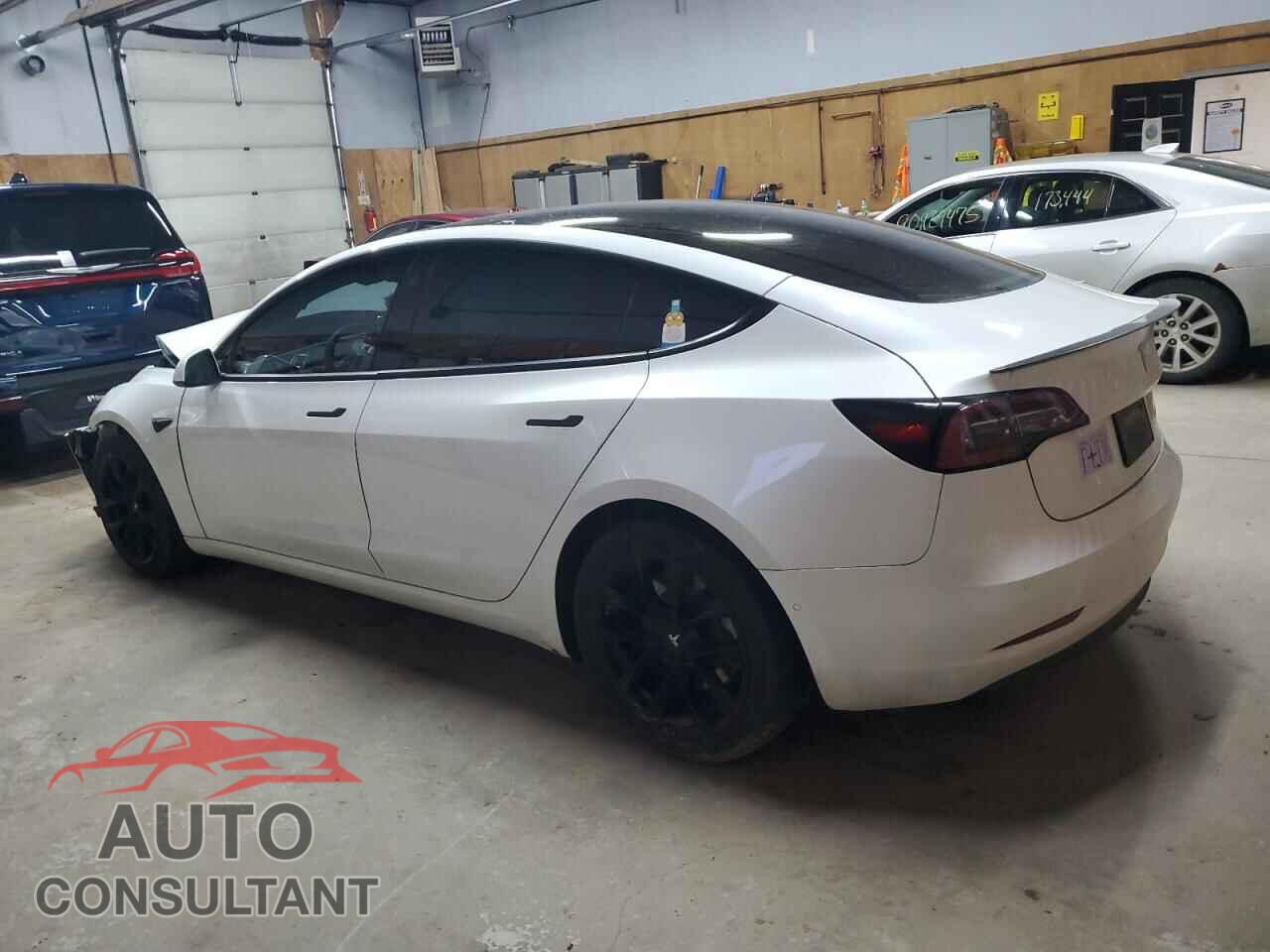 TESLA MODEL 3 2021 - 5YJ3E1EB6MF055641