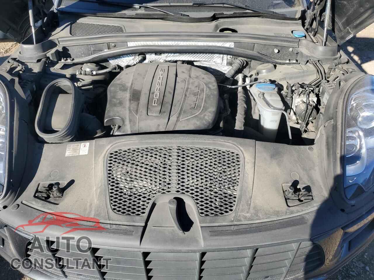 PORSCHE MACAN 2018 - WP1AA2A50JLB17597