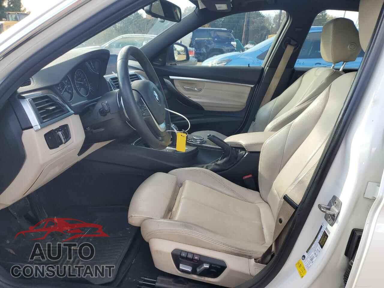 BMW 3 SERIES 2016 - WBA8E9G56GNU28319