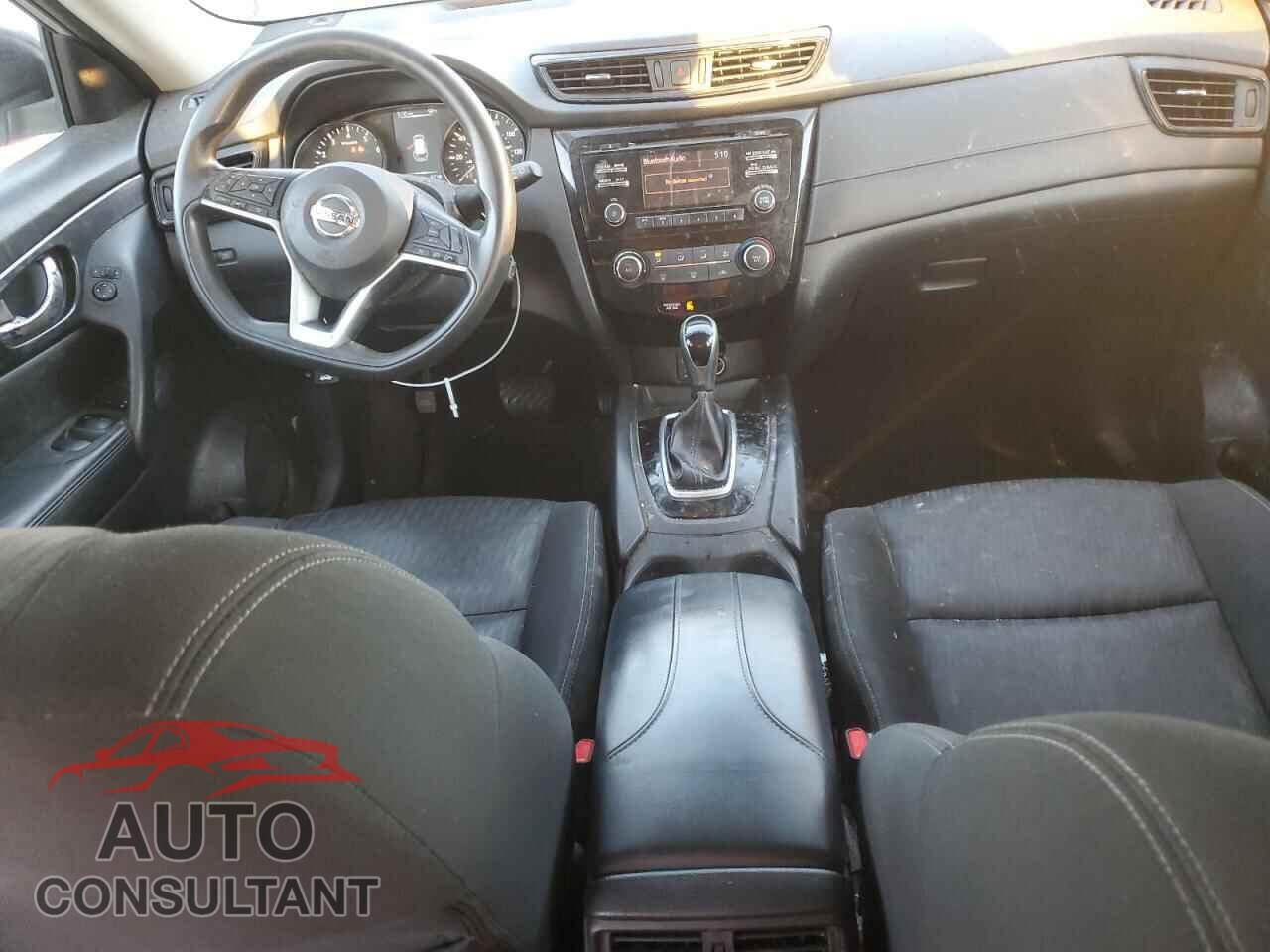 NISSAN ROGUE 2017 - KNMAT2MV9HP558798