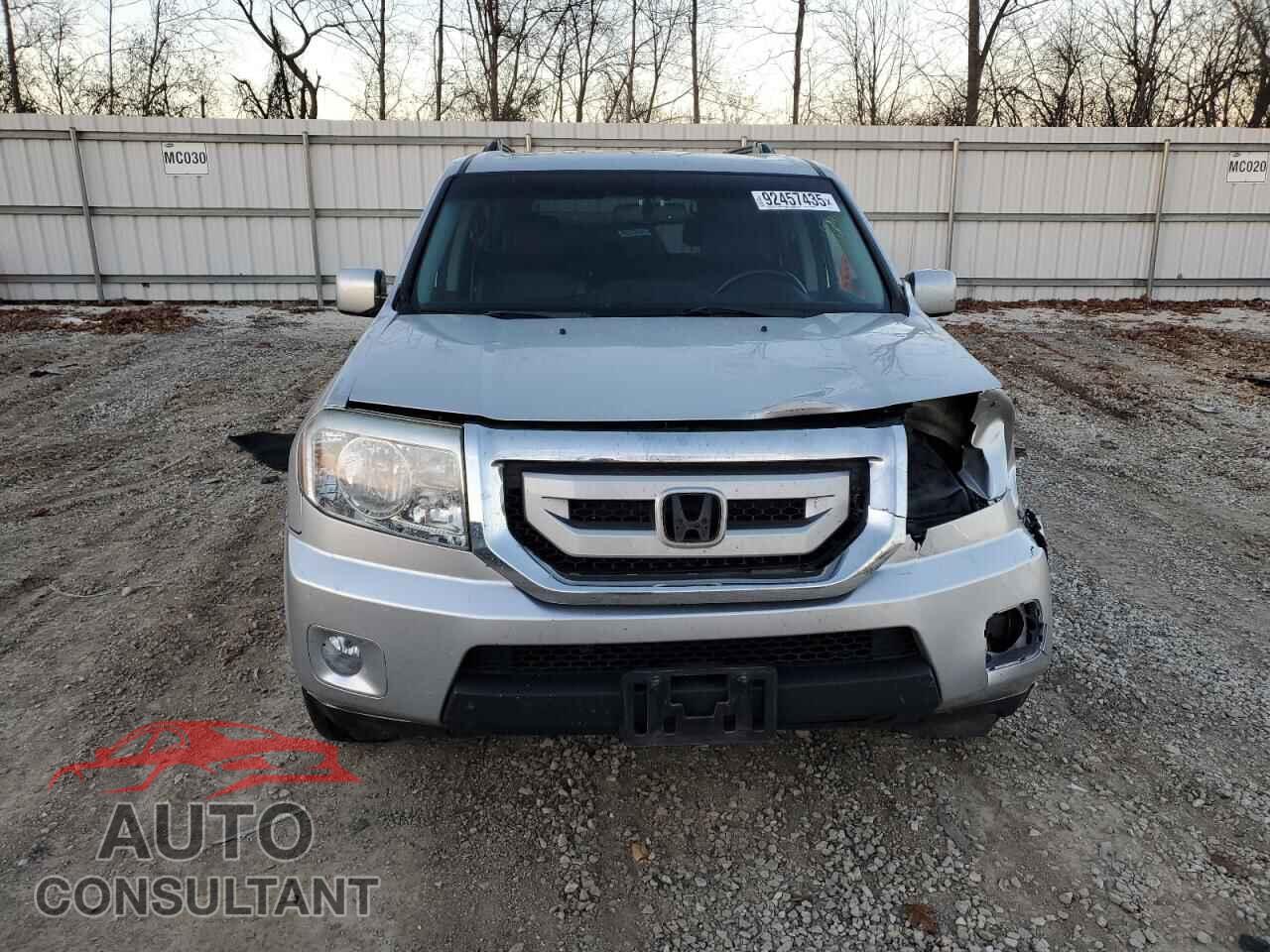 HONDA PILOT 2011 - 5FNYF4H75BB005290