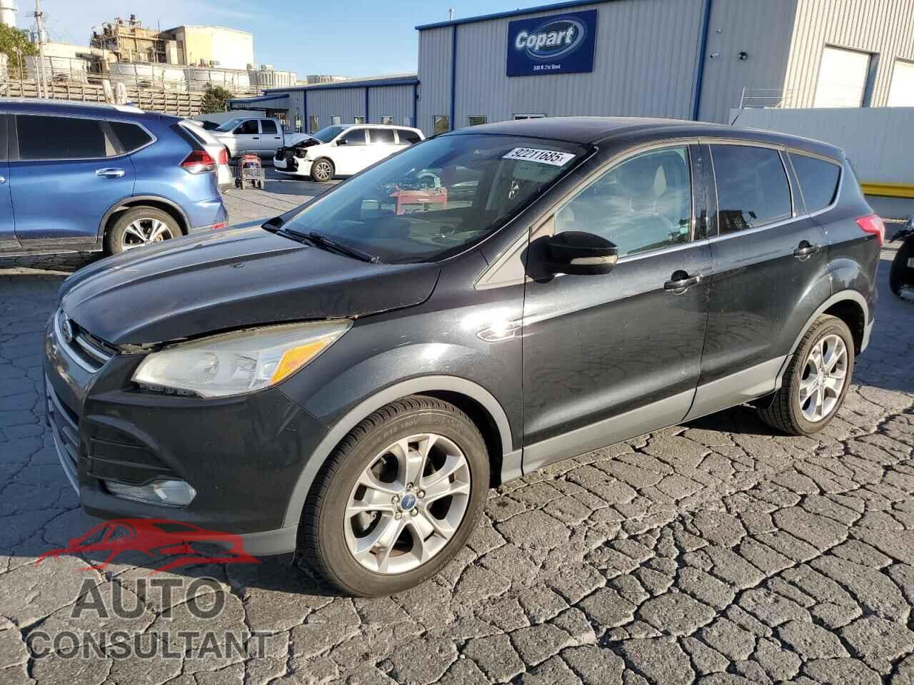 FORD ESCAPE 2013 - 1FMCU9H93DUB35749