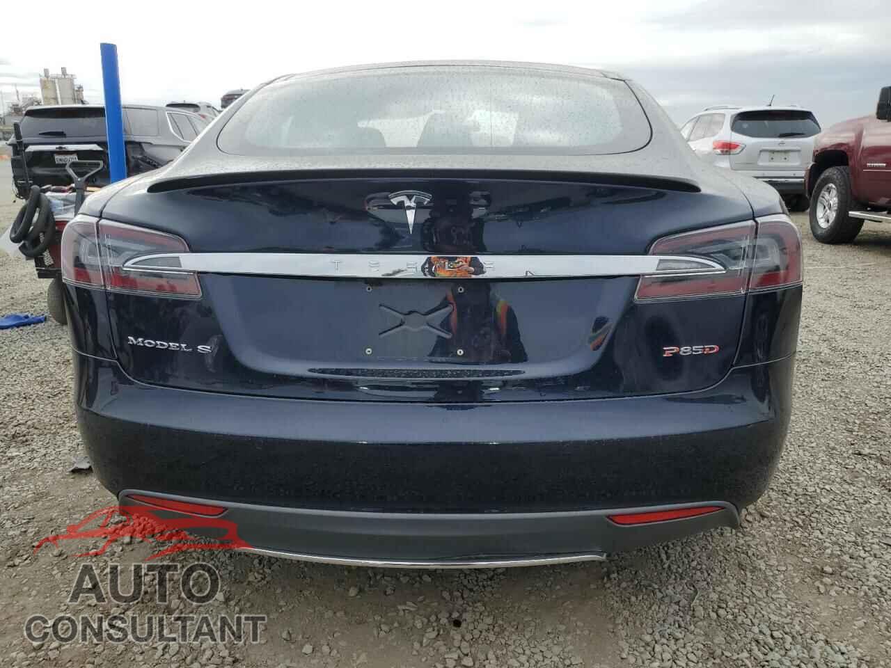 TESLA MODEL S 2015 - 5YJSA1H2XFFP73392