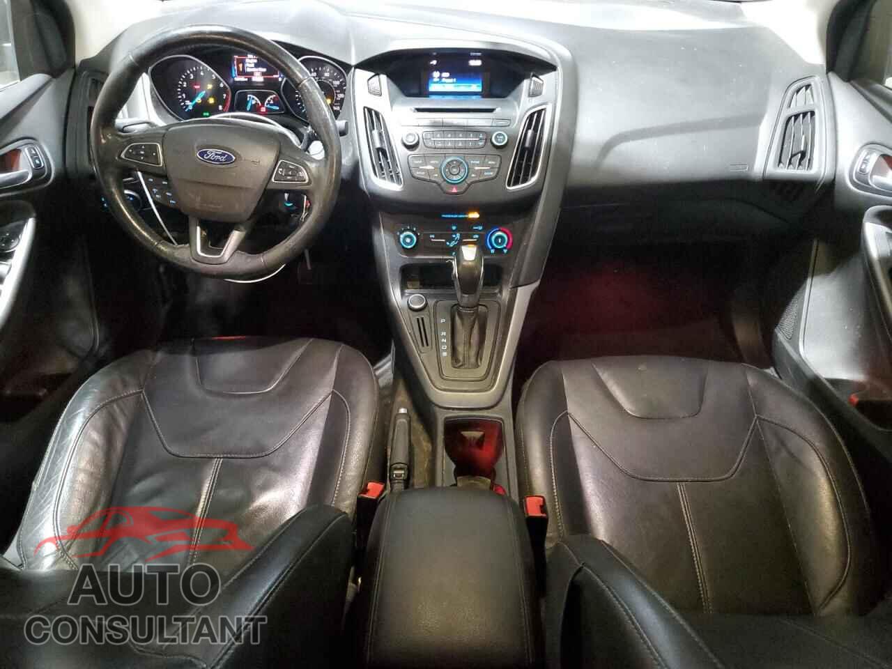 FORD FOCUS 2016 - 1FADP3F28GL399018