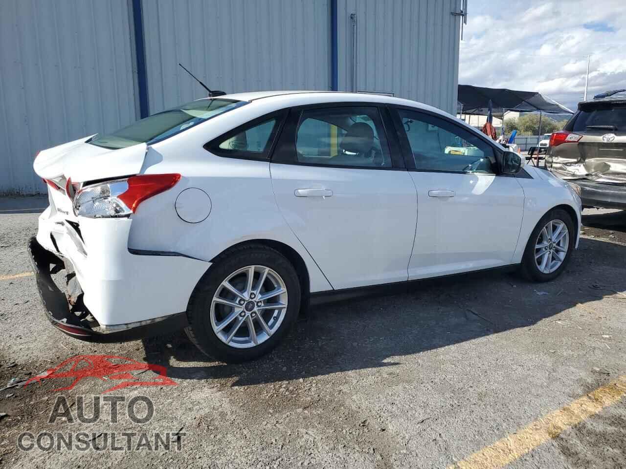 FORD FOCUS 2015 - 1FADP3F24FL262723