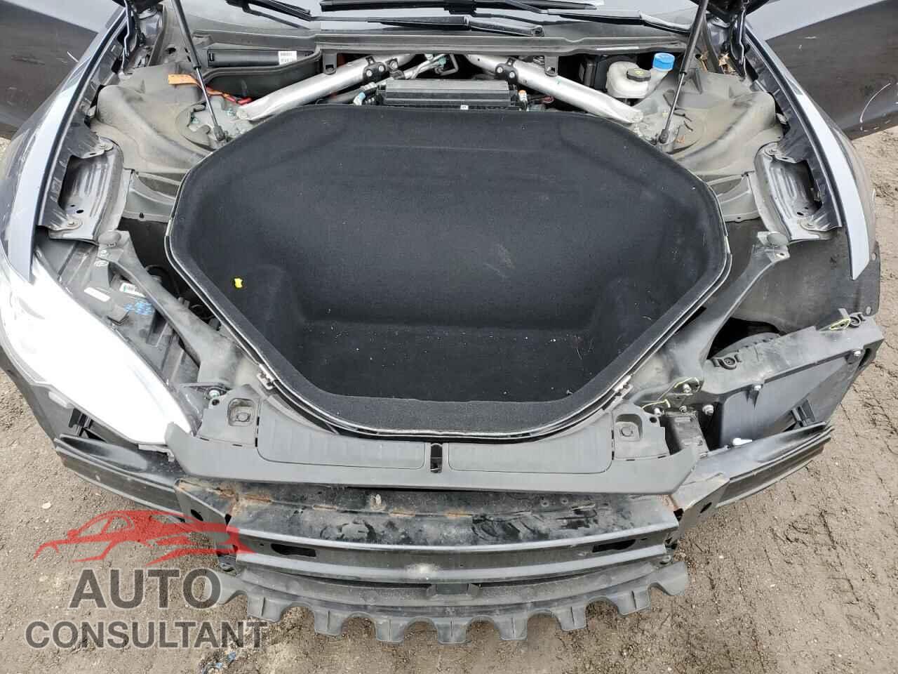 TESLA MODEL S 2016 - 5YJSA1E26GF129944