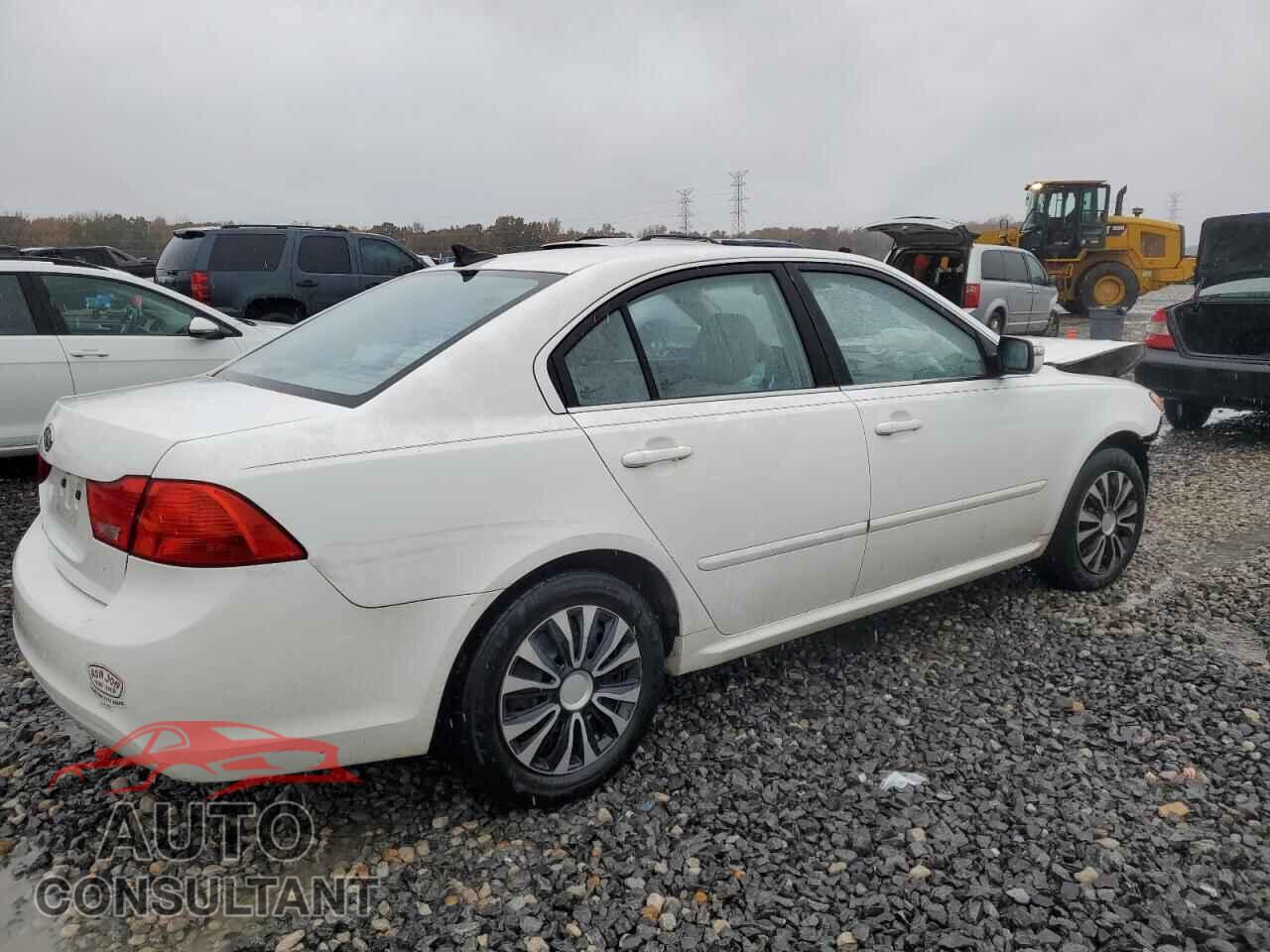 KIA OPTIMA 2010 - KNAGG4A84A5425325