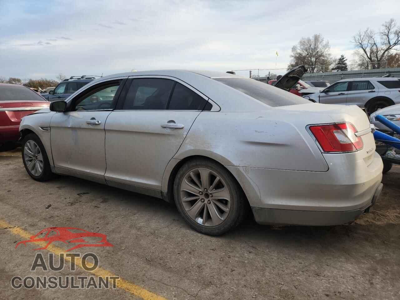 FORD TAURUS 2012 - 1FAHP2FW2CG137609