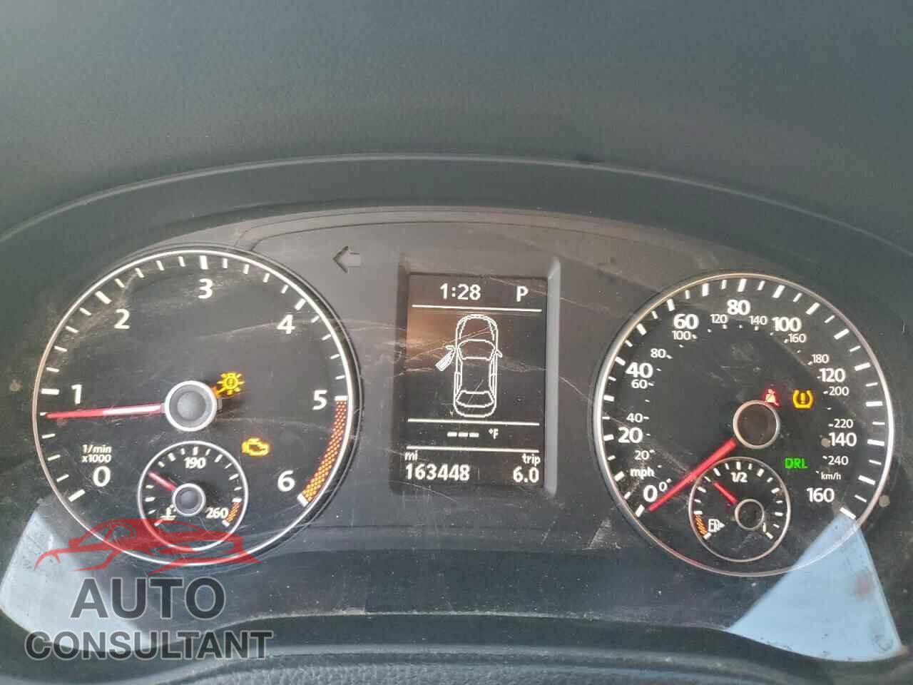 VOLKSWAGEN PASSAT 2014 - 1VWCN7A36EC071237