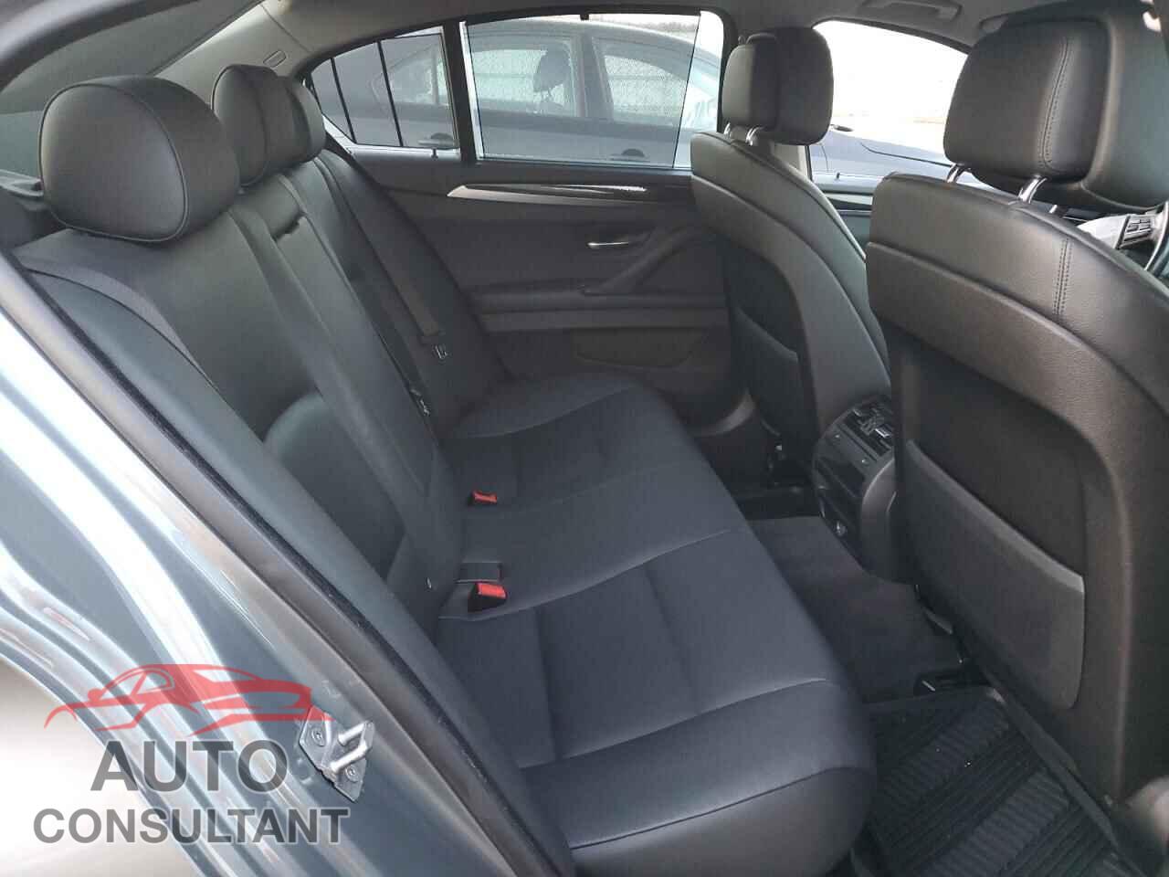 BMW 5 SERIES 2011 - WBAFU7C53BC873674