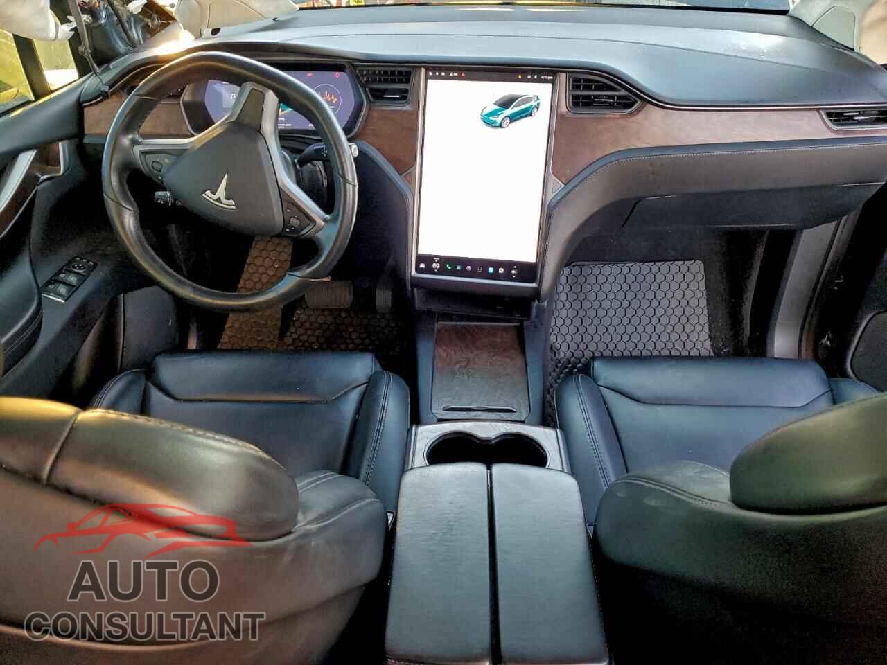 TESLA MODEL X 2018 - 5YJXCBE21JF117889