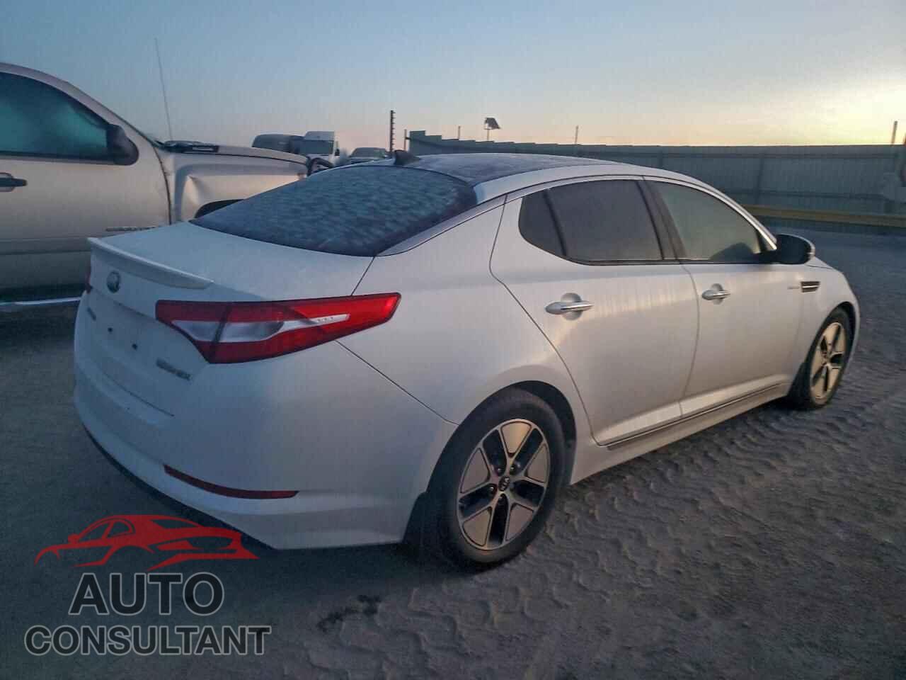 KIA OPTIMA 2013 - KNAGM4AD3D5041143