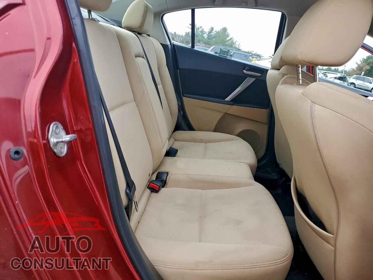 MAZDA MAZDA3 2011 - JM1BL1U61B1390754