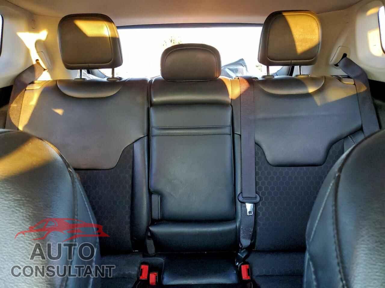 JEEP COMPASS 2019 - 3C4NJCBB1KT699308