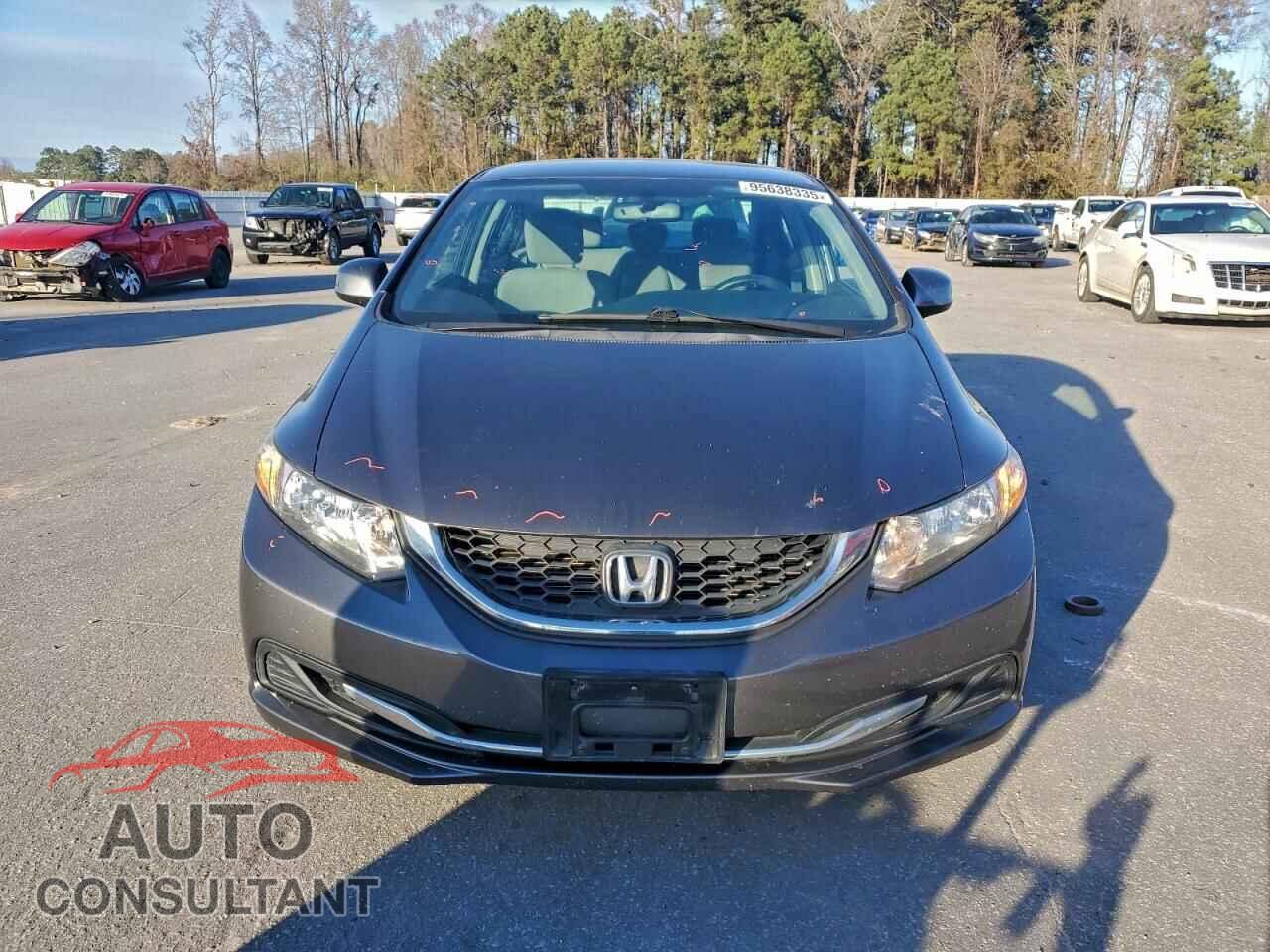 HONDA CIVIC 2013 - 2HGFB2F58DH560175