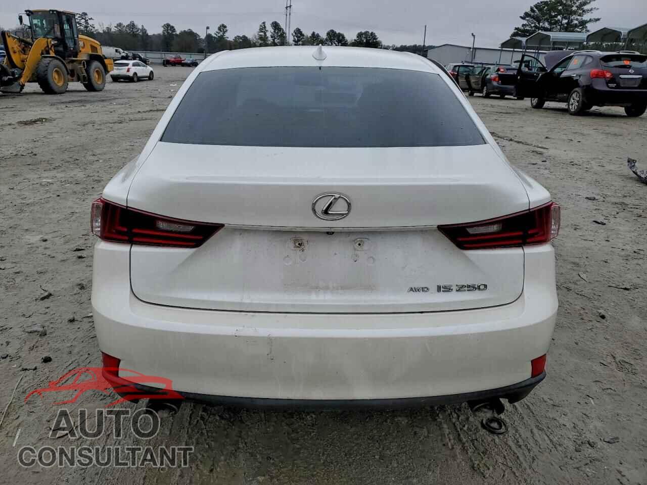 LEXUS IS 2015 - JTHCF1D22F5029541
