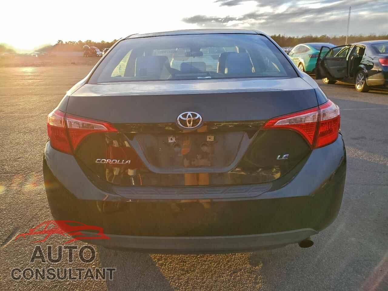 TOYOTA COROLLA 2017 - 2T1BURHE5HC827091