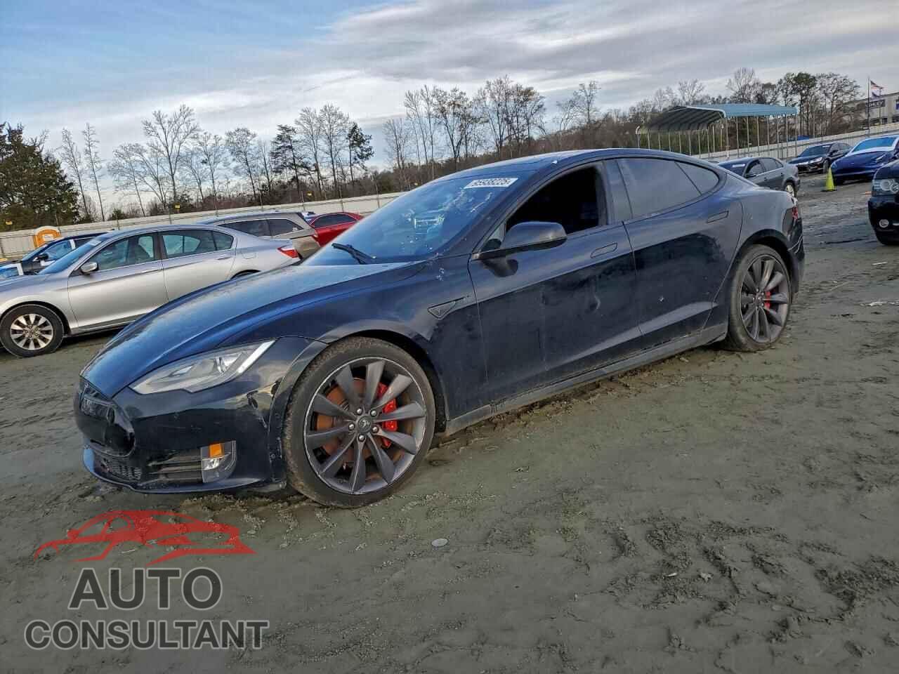 TESLA MODEL S 2015 - 5YJSA1E44FF110972
